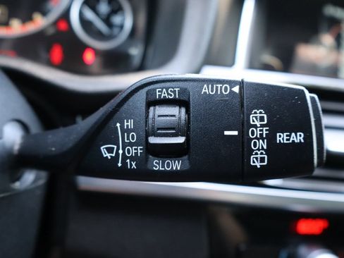 Used 2016 BMW X3 xDrive28i AWD/4WD image 33