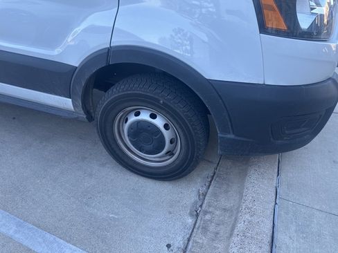 Used 2023 Ford Transit 250 Medium Roof w/ Load Area Protection Package image 8