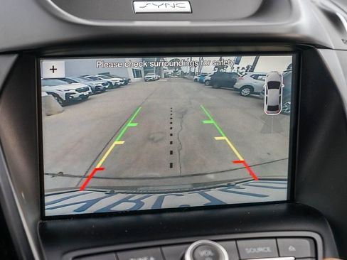 Used 2017 Ford Escape SE w/ Equipment Group 201A FWD image 26