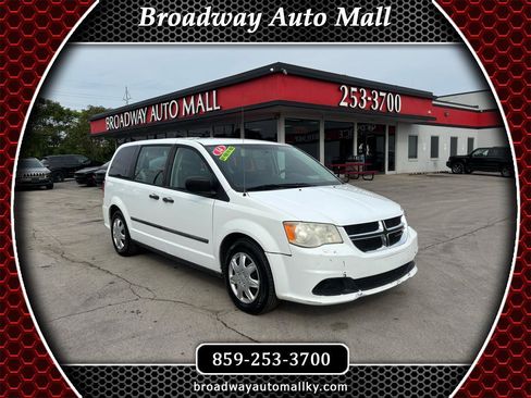 Used 2014 Dodge Grand Caravan American Value Package FWD image 1
