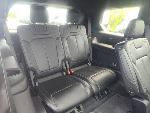 Used 2025 Jeep Grand Cherokee L Limited AWD/4WD image 26