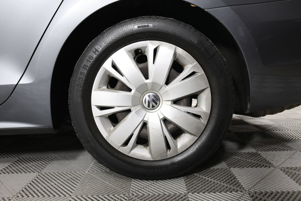 Used 2014 Volkswagen Jetta SE FWD image 8