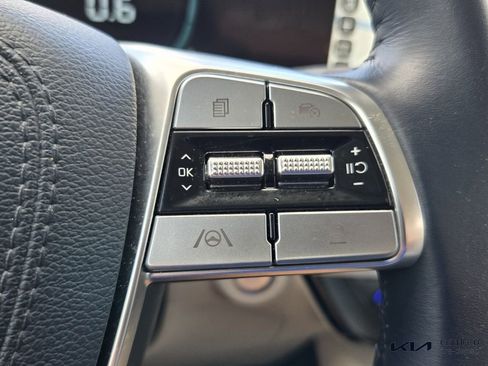 Certified 2024 Kia Telluride EX w/ EX Captain's Chair Package image 25