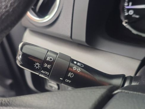 Used 2020 Toyota Tundra SR5 AWD/4WD image 24