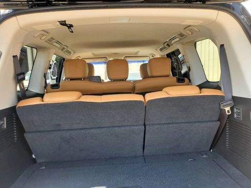 Used 2016 INFINITI QX80 4WD w/ Signature Edition Package image 33