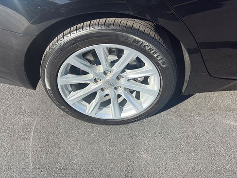 Used 2023 Cadillac CT5 Luxury RWD image 10