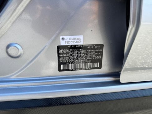 Used 2019 Subaru Crosstrek 2.0i Premium w/ Eyesight System image 9