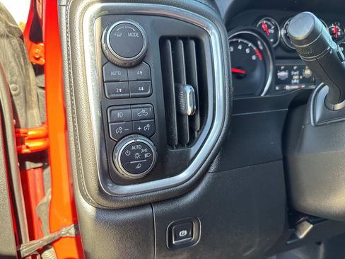 Used 2020 Chevrolet Silverado 1500 LT Trail Boss w/ Convenience Package image 39