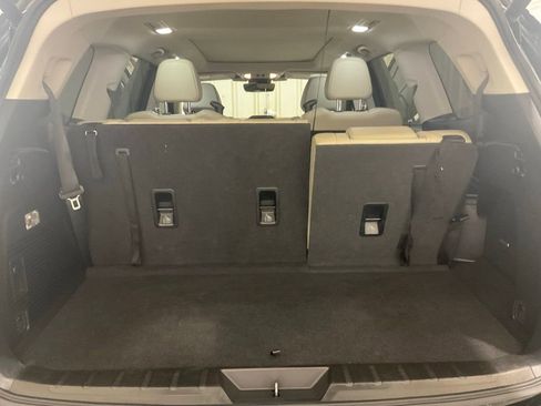 Used 2024 Subaru Ascent Limited w/ Technology Package AWD/4WD image 28