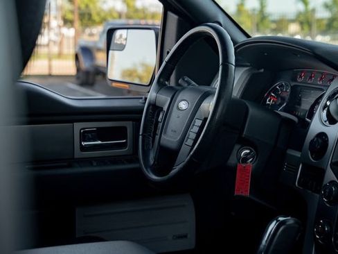 Used 2014 Ford F150 FX4 w/ Equipment Group 402A Luxury image 35