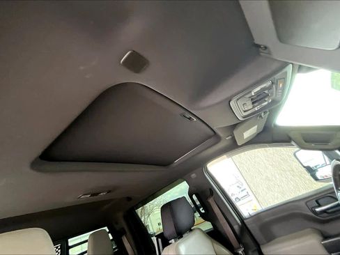 Used 2020 Chevrolet Silverado 2500 LTZ w/ Technology Package image 14