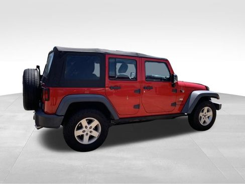Used 2017 Jeep Wrangler Unlimited Sport w/ Connectivity Group AWD/4WD image 13