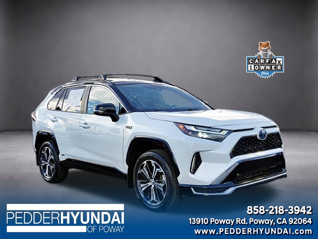 Used 2024 Toyota RAV4 XSE AWD/4WD image 1