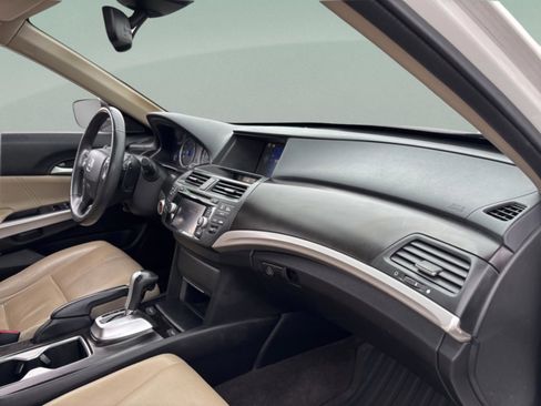 Used 2015 Honda Crosstour EX-L image 28