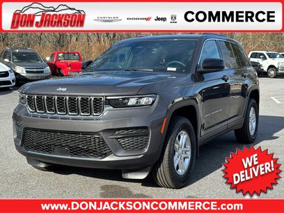 New 2025 Jeep Grand Cherokee Laredo w/ MOPAR Finishing Package