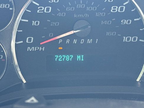 Used 2019 Chevrolet Express 3500 LT w/ LT Preferred Equipment Group RWD image 8