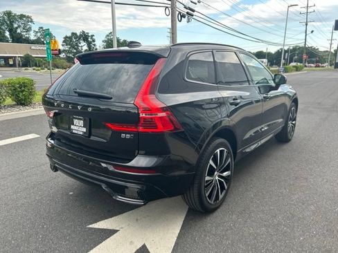 Certified 2025 Volvo XC60 B5 Plus AWD/4WD image 5