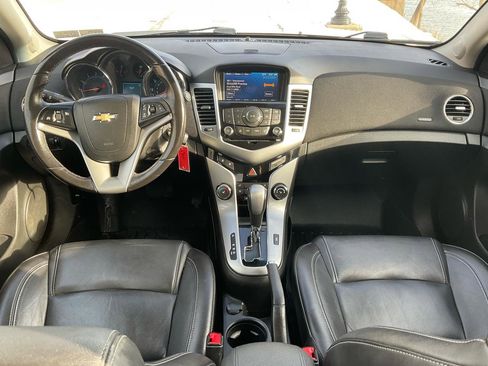 Used 2014 Chevrolet Cruze LT w/ RS Package image 31