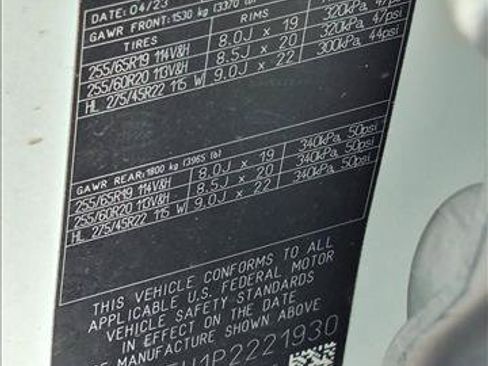 Used 2023 Land Rover Defender 110 SE AWD/4WD image 22
