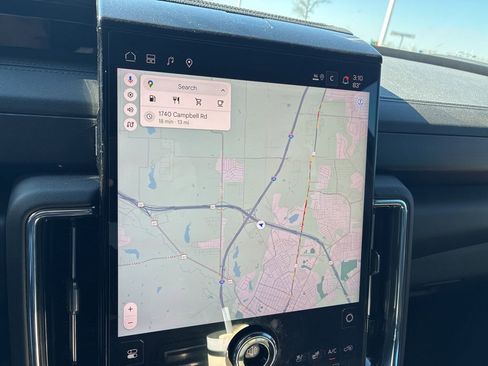 Used 2025 GMC Yukon Denali w/ Denali Reserve Package image 16