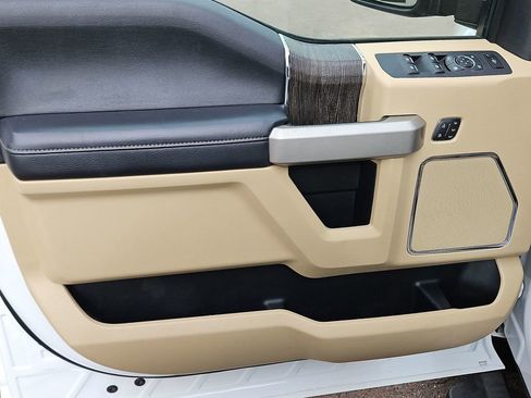 Used 2020 Ford F250 Lariat w/ Lariat Ultimate Package image 13