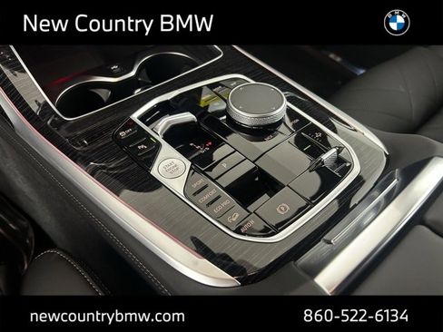 New 2026 BMW X7 xDrive40i w/ M Sport Package image 25
