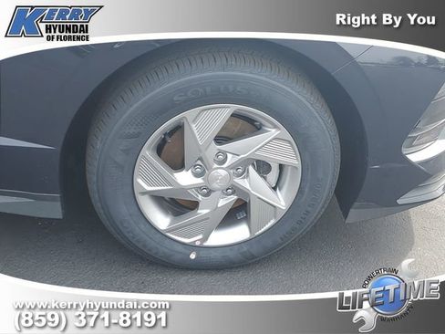 New 2026 Hyundai Sonata SE FWD image 6