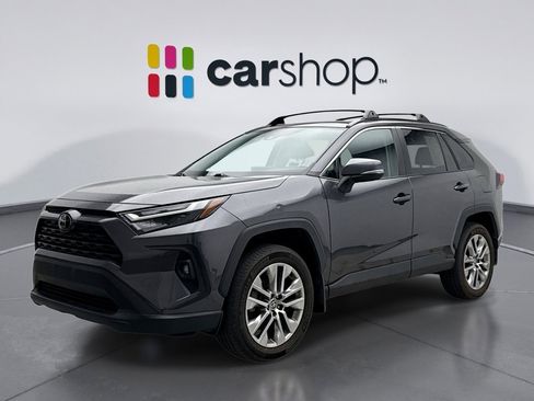 Used 2023 Toyota RAV4 XLE Premium image 1