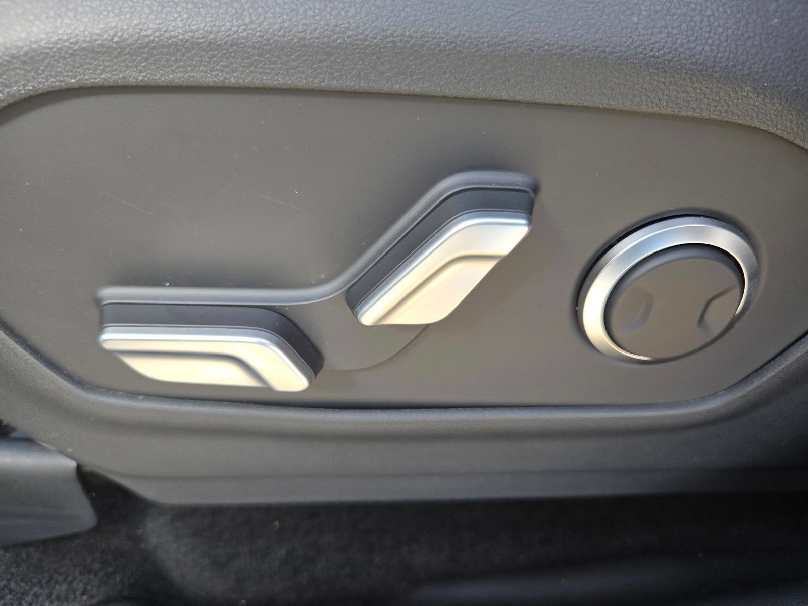 New 2027 Hyundai Santa Fe SEL AWD/4WD image 15