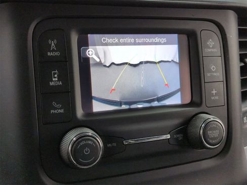 Certified 2022 RAM 1500 Big Horn image 30