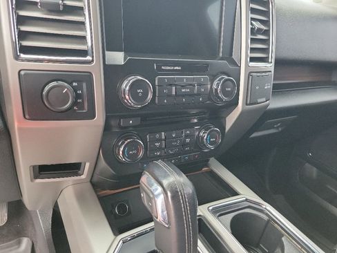 Used 2016 Ford F150 Lariat AWD/4WD image 28