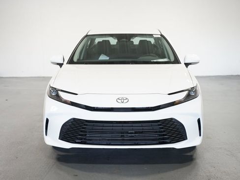 New 2026 Toyota Camry LE image 2