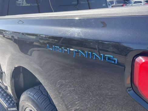 Certified 2022 Ford F150 Lightning Lariat image 9