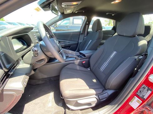 Certified 2026 Hyundai Elantra Sport FWD image 20