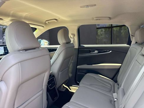 Certified 2023 Lincoln Nautilus FWD w/ Premium Package image 14