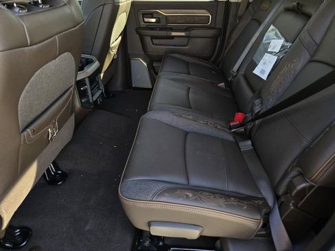 New 2026 RAM 2500 Limited image 12