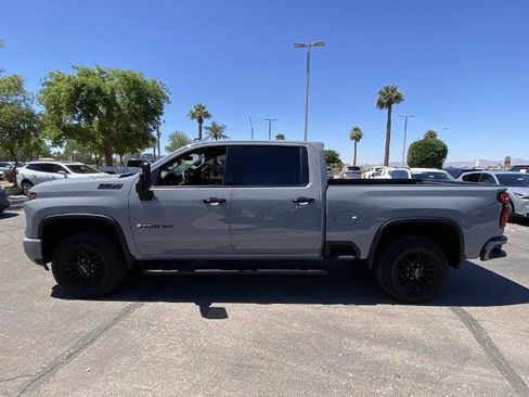 Used 2024 Chevrolet Silverado 2500 LTZ w/ LTZ Plus Package AWD/4WD image 4