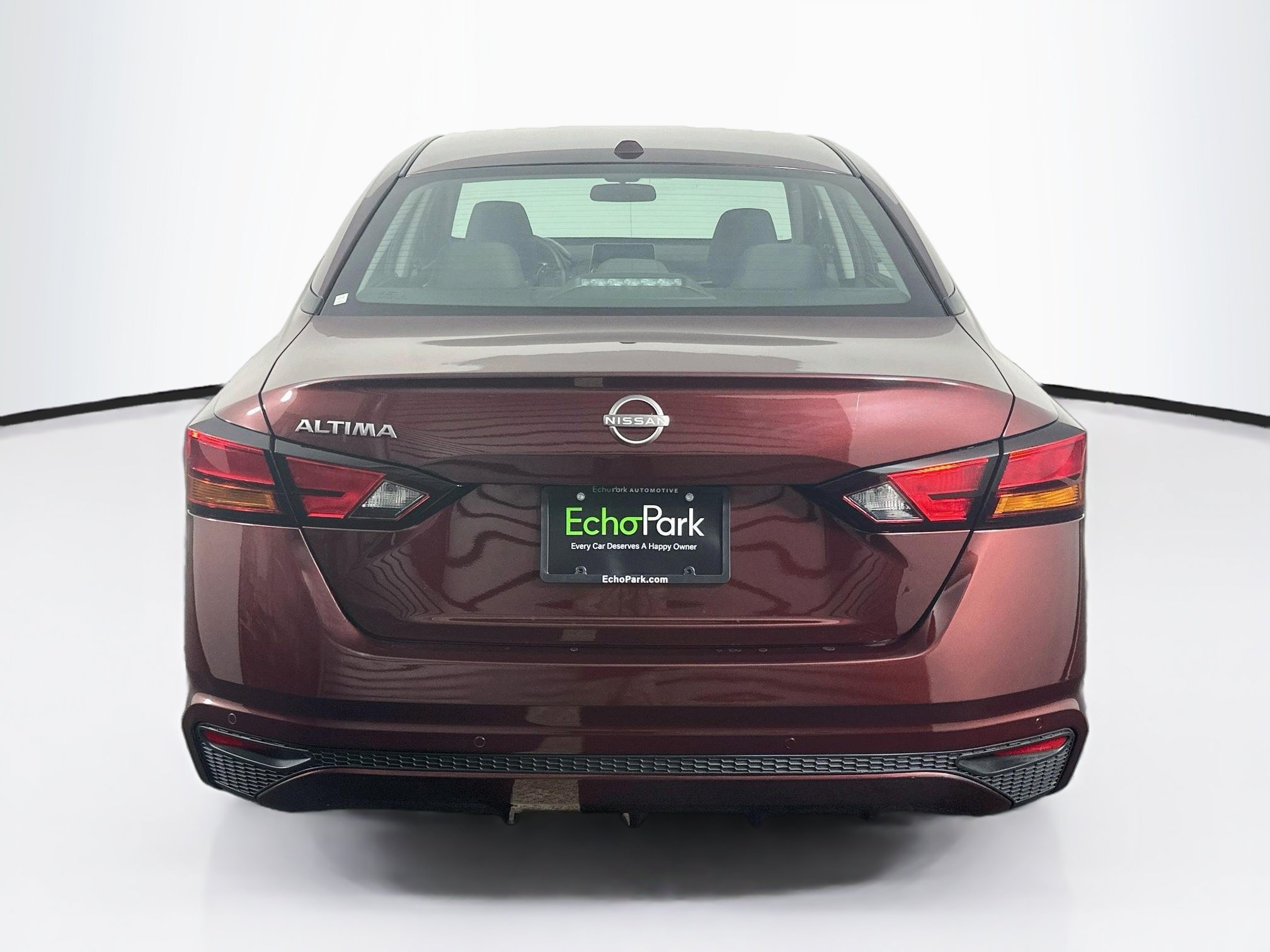 Used 2025 Nissan Altima 2.5 SV FWD image 7