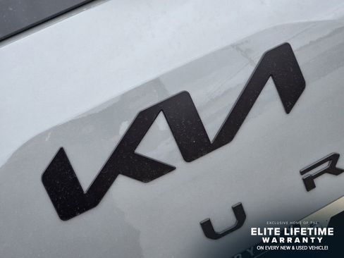 Certified 2025 Kia Telluride SX Prestige X-Line AWD/4WD image 9