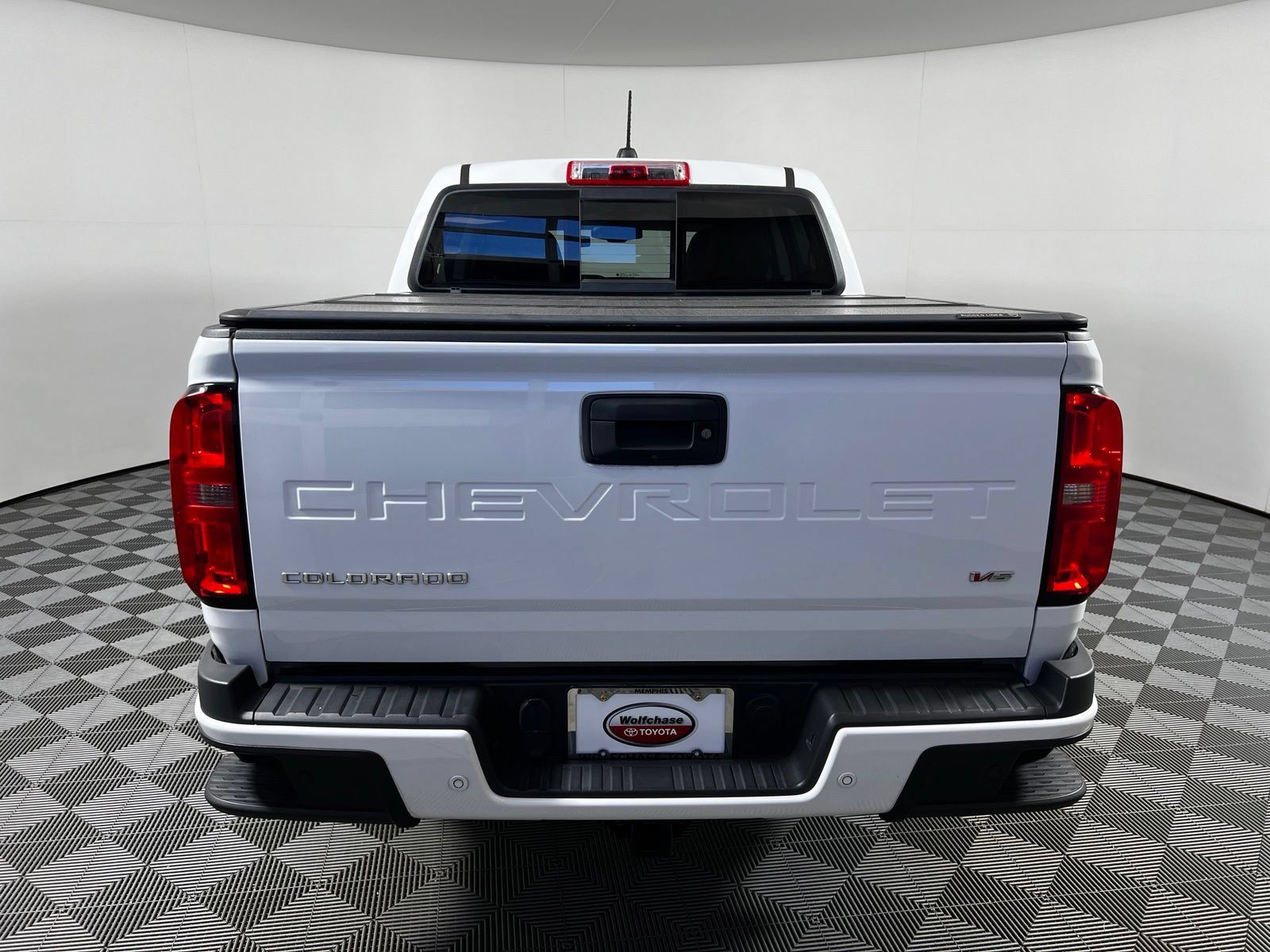 Used 2021 Chevrolet Colorado Z71 AWD/4WD image 6