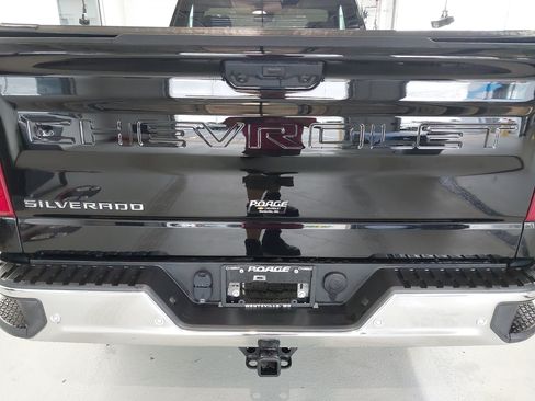 Used 2025 Chevrolet Silverado 1500 W/T w/ WT Safety Package AWD/4WD image 33