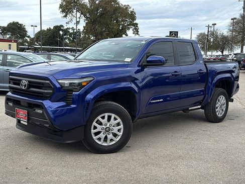 Certified 2025 Toyota Tacoma SR5 image 48