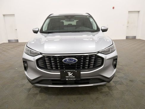 Used 2024 Ford Escape Platinum AWD/4WD image 11