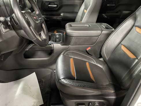 Used 2020 GMC Sierra 1500 AT4 w/ AT4 Premium Package image 13