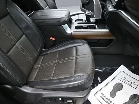 Used 2024 Chevrolet Silverado 1500 High Country w/ Midnight Edition image 25