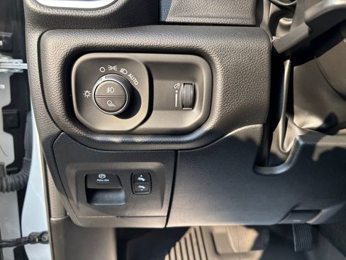 Used 2022 RAM 1500 Big Horn AWD/4WD image 31