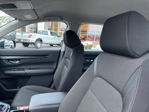 Used 2024 Honda CR-V LX image 12