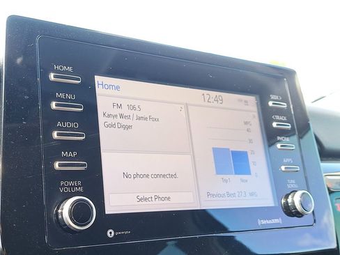 Used 2021 Toyota Camry LE image 20