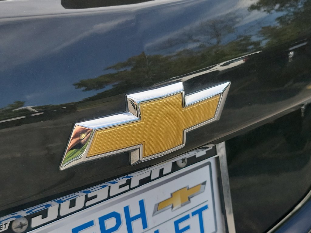 Used 2024 Chevrolet Equinox LS w/ LS Convenience Package FWD image 11