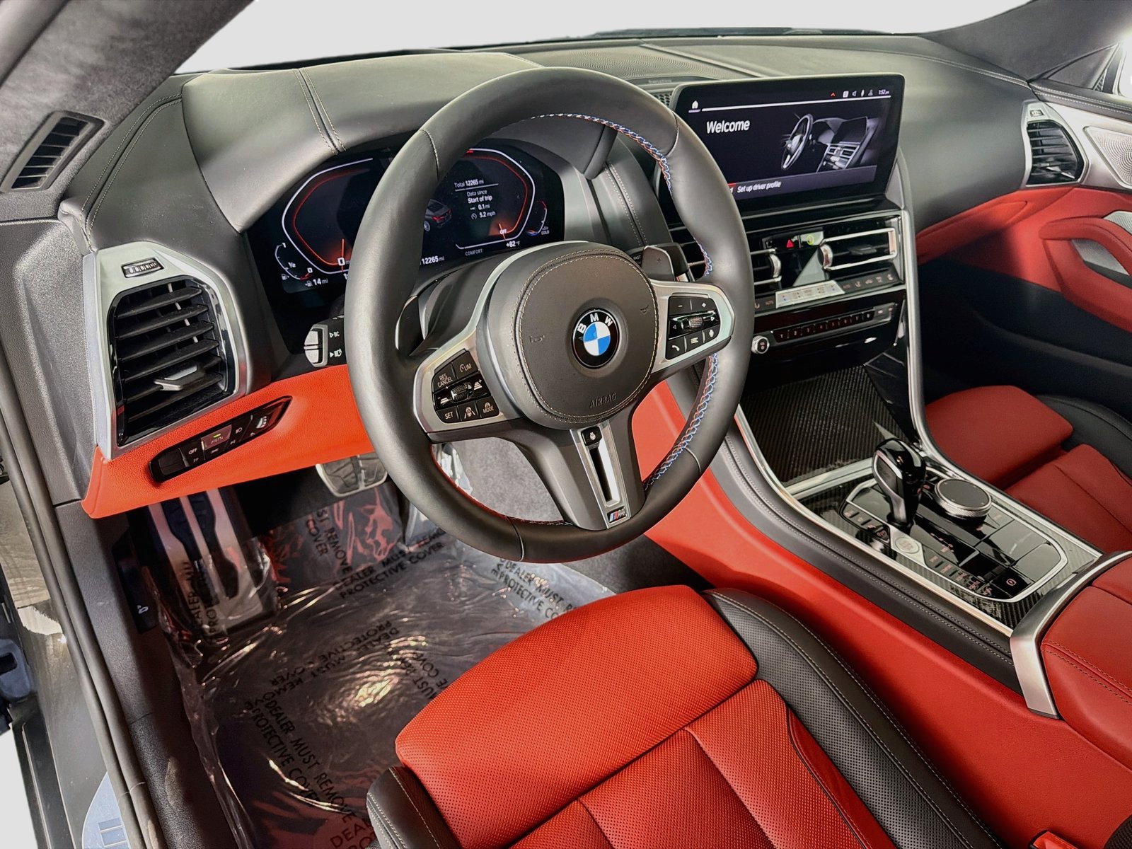 Certified 2026 BMW M850i xDrive w/ M Carbon Exterior Package AWD/4WD image 9